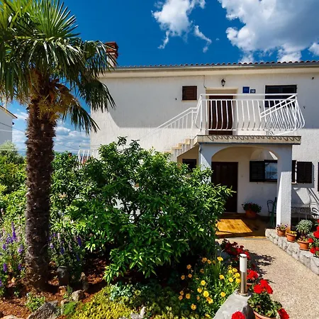 Karabaic By El-pi Tours Apartament *