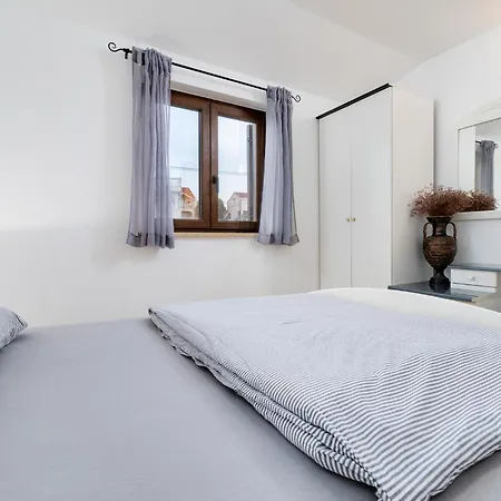 Apartament Karabaic By El-pi Tours Njivice