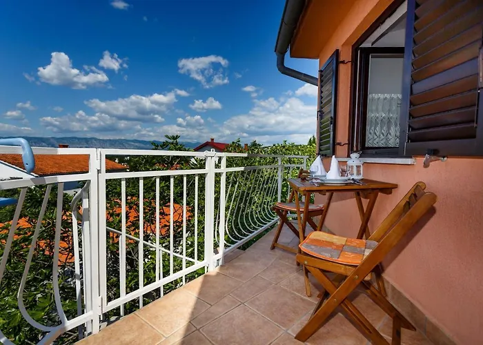 Apartament Karabaic By El-pi Tours *