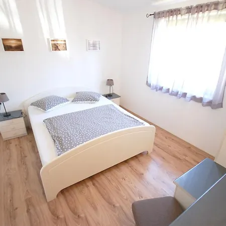 Karabaic By El-pi Tours Apartment