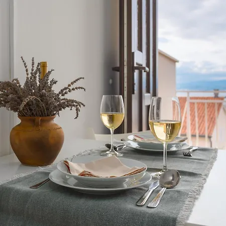 Karabaic By El-pi Tours شقة *