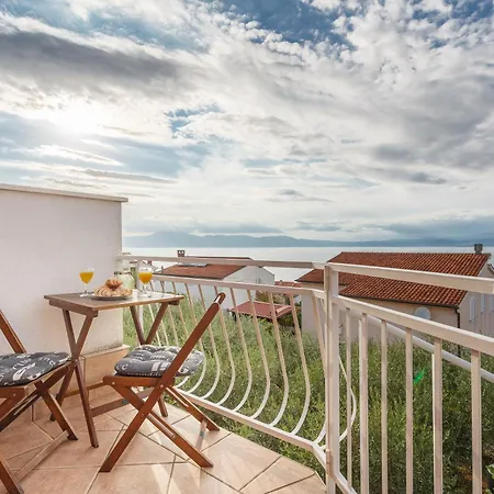 شقة Karabaic By El-pi Tours *