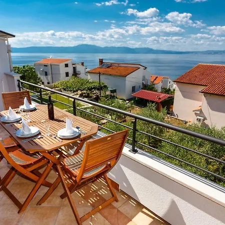 Karabaic By El-pi Tours Apartment