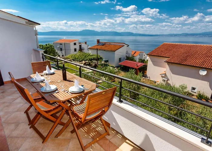 Karabaic By El-pi Tours 아파트