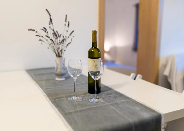 Karabaic By El-pi Tours *